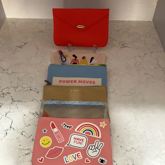 Ipsy “Words of Wisdom” makeup bag collection - Picture 6 of 6